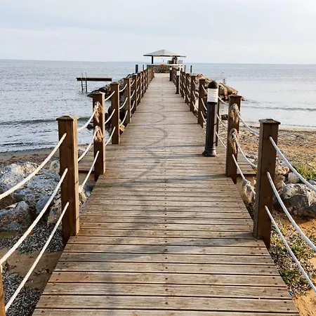 Thalassa With Swimming Pool Апартаменты Agios Theodoros (Northern Cyprus)