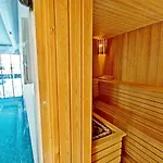 Thalassa With Swimming Pool