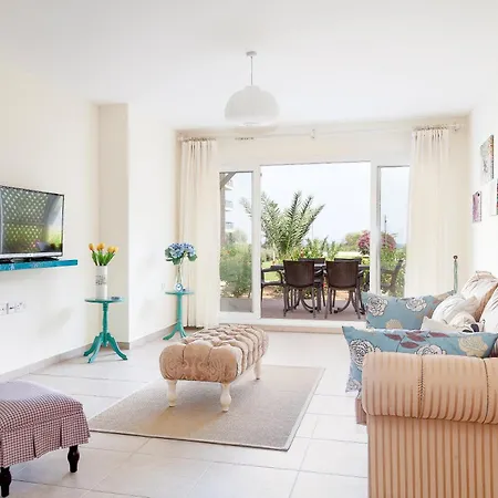 Apartment Thalassa With Swimming Pool *